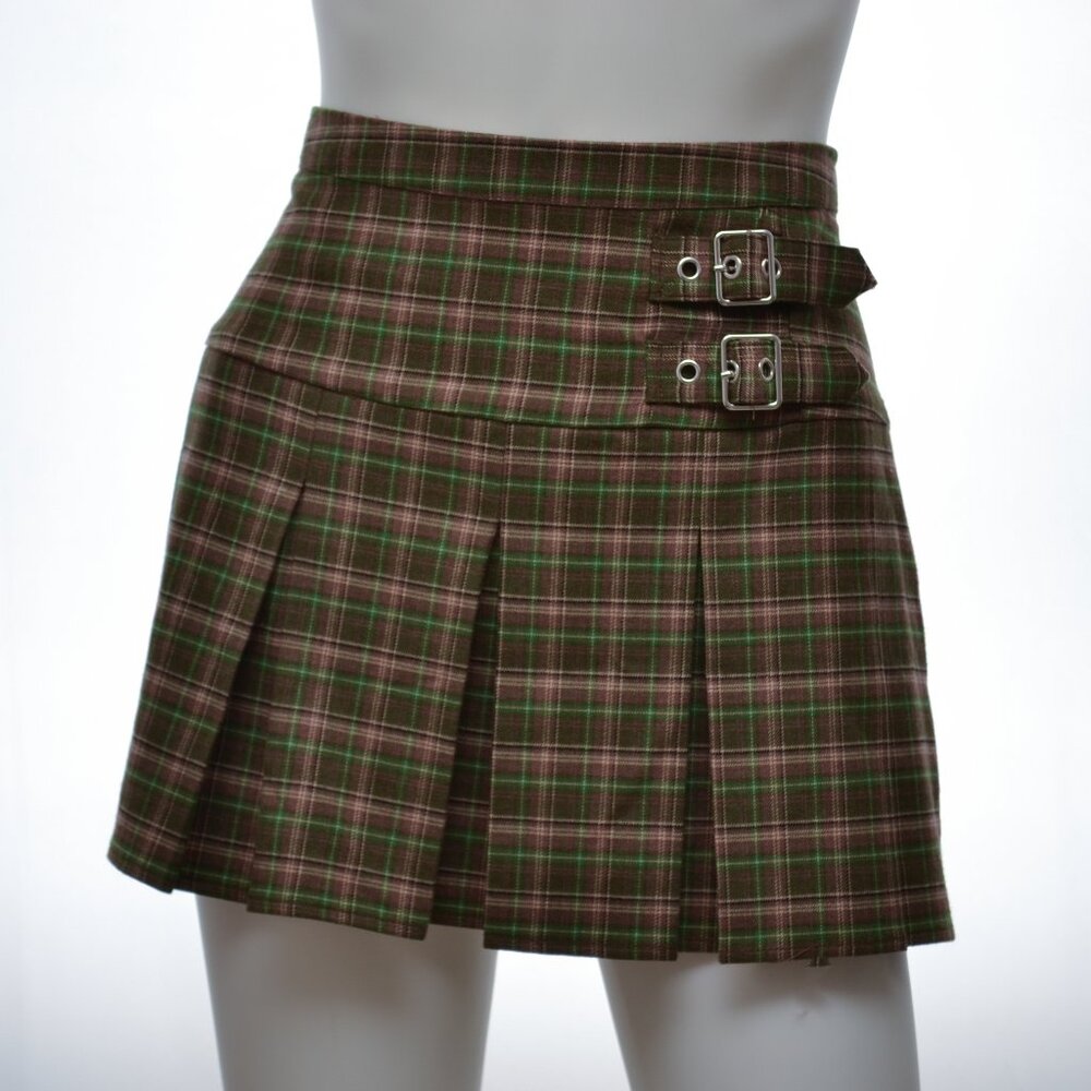 Forever 21 Flat Mini Skirt